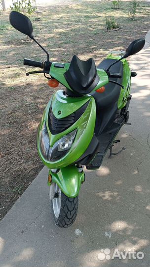 Продам стильный скутер