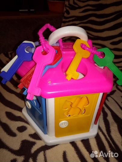 Детские игрушки Домик