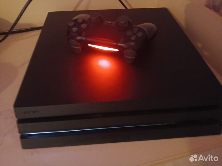 Sony playstation 4 PS4 pro 1tb с играми