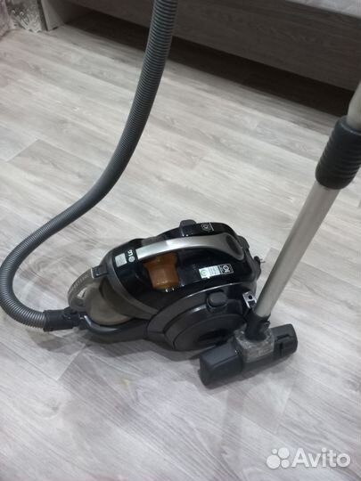 Пылесос LG