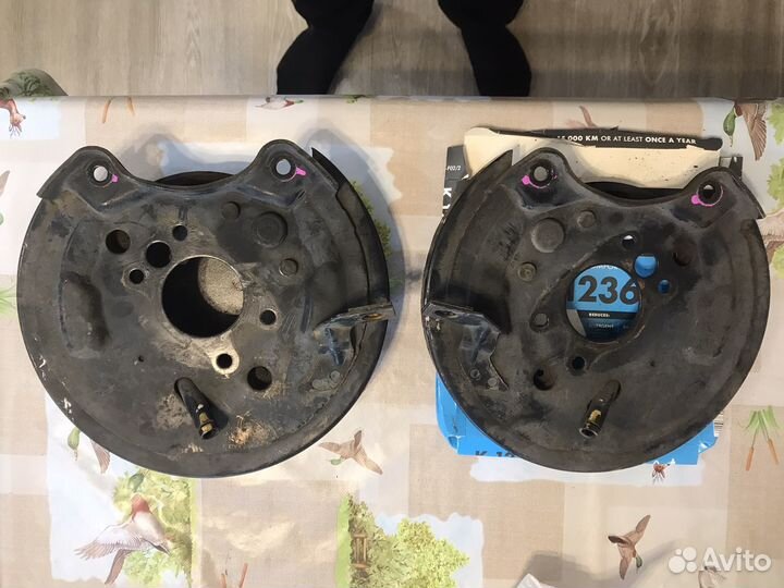 Задние тормозные пластины Лансер 9