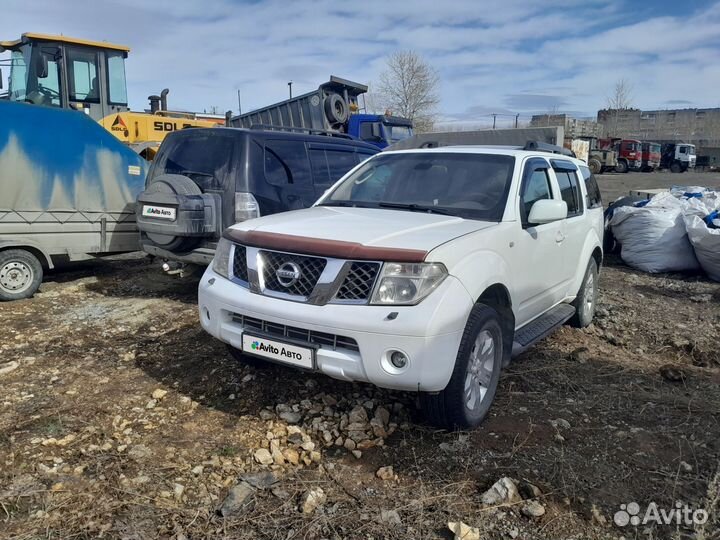 Nissan Pathfinder 2.5 AT, 2007, 185 000 км
