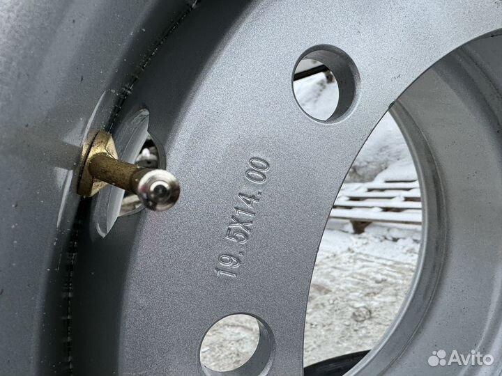 Грузовые диски 14.00R19.5 Мега