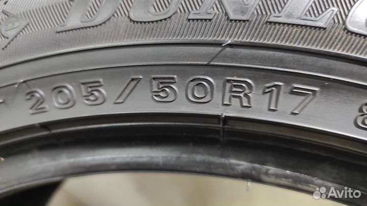 Dunlop Winter Maxx WM02 205/50 R17