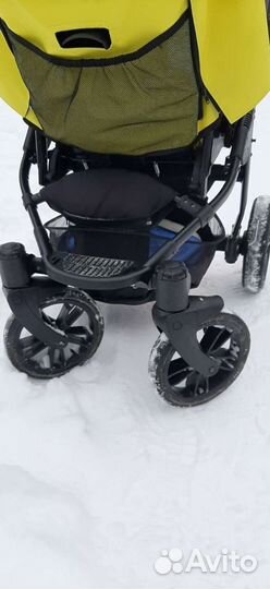 Прогулочная коляска