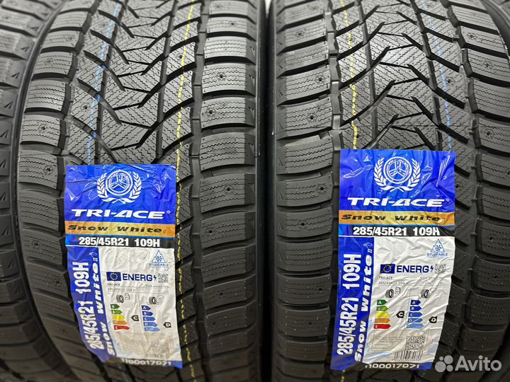 Tri Ace Snow White II 285/45 R21 109H
