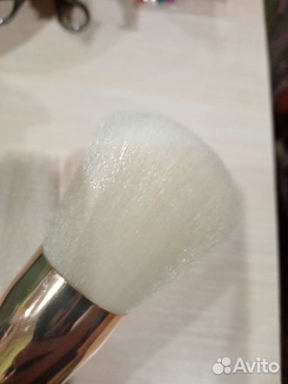 Кисти для макияжа