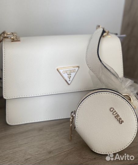 Оригинальная сумка Guess