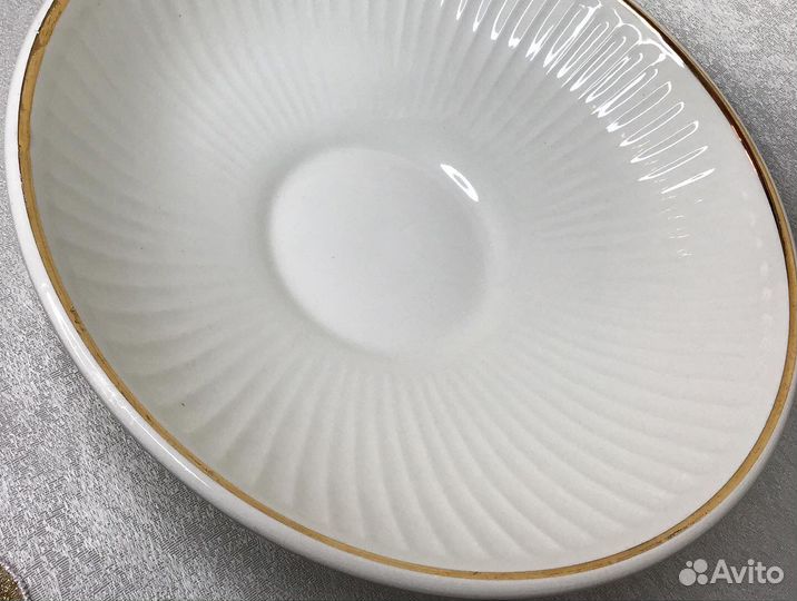 Блюдо углубленное зик белоснежное
