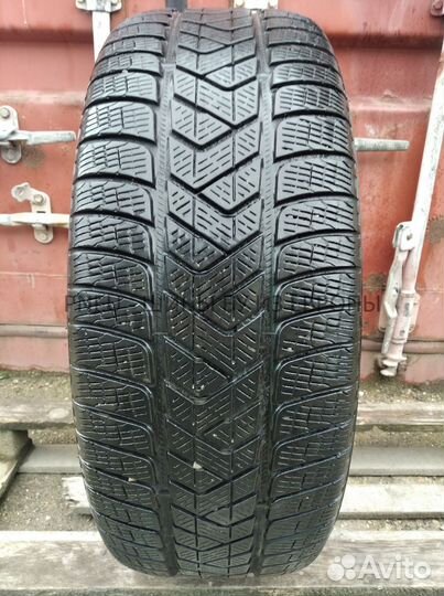 Pirelli Scorpion Winter 235/60 R18 107H