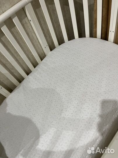 Детская кровать овальная