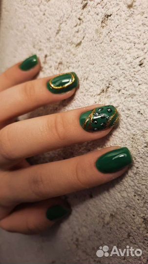 Маникюр, педикюр