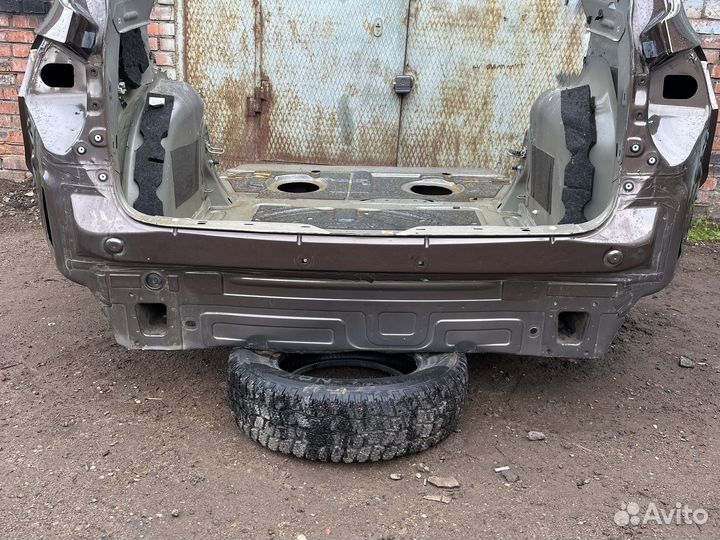 Volkswagen tiguan 1 заднее крыло четверть