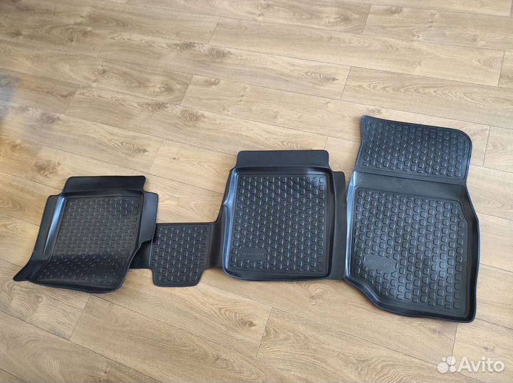 Автомобильные коврики на митсубиси лансер 9