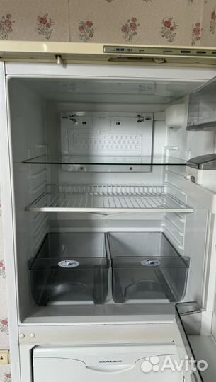 Холодильник атлант бу самовывоз