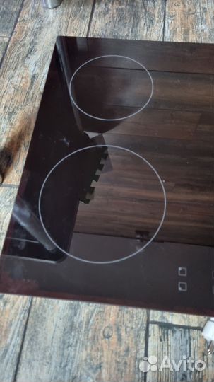 Индукционная варочная поверхность LEX