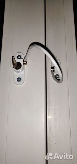 Защита окон от детей (блокиратор)