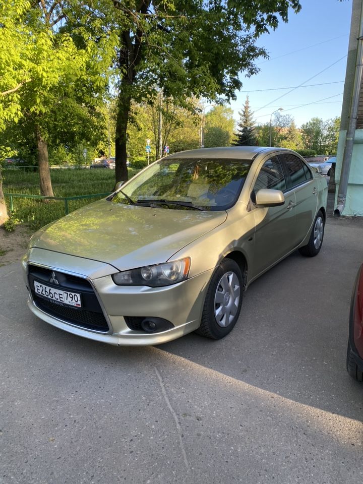 Mitsubishi Lancer: фото владельца