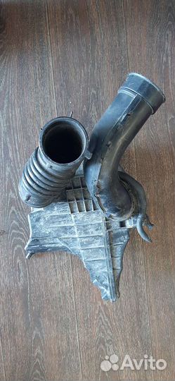 Корпус воздушного фильтра nissan cube ed000