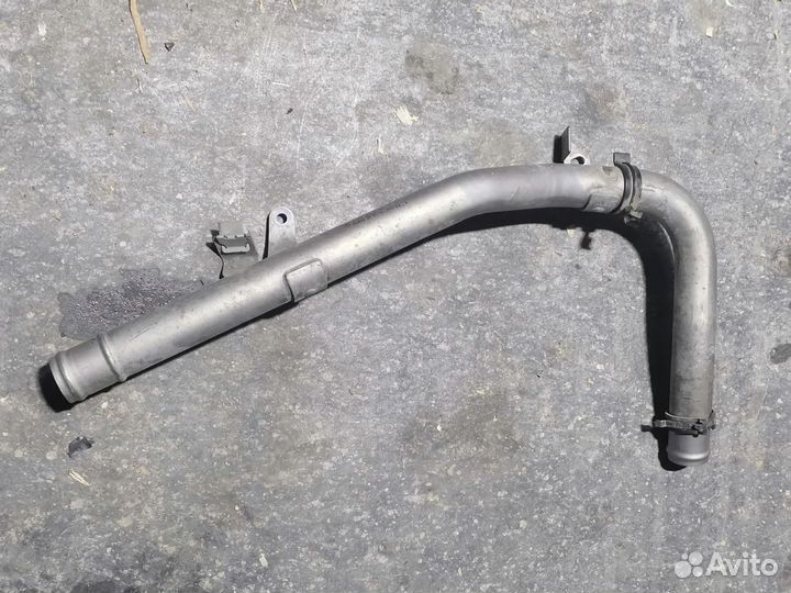 CLA C117 17г Трубка Охлаждения двс