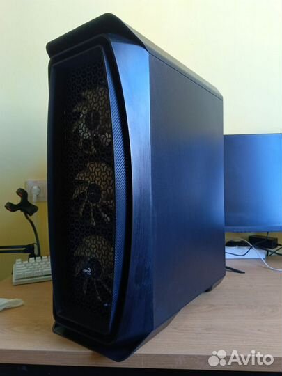 Корпус aerocool