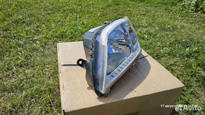 Фара renault logan левая 8200708804