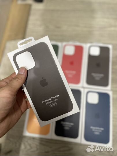 Чехол силиконовый MagSafe для iPhone 15