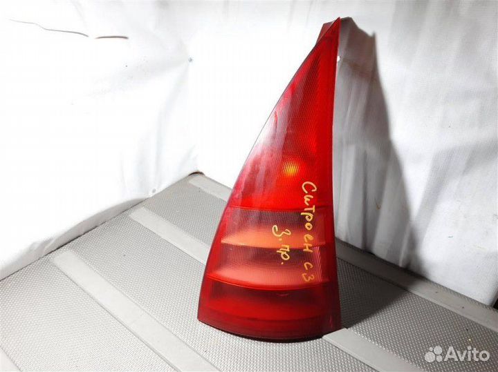 Фонарь задний правый Citroen С3 1 1.4 TU3A KFV