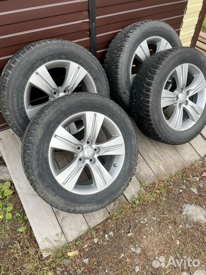 Оригинальные диски kia sportage r17 + зимняя резин