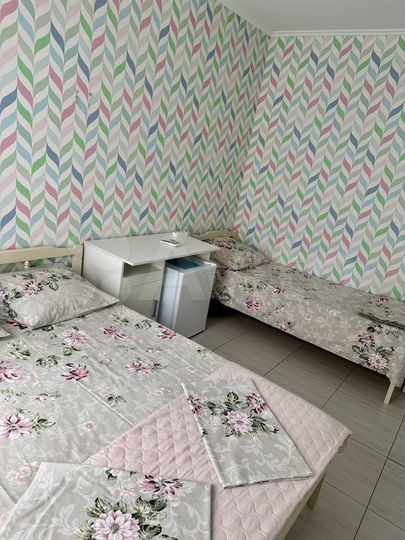 Комната 12 м² в 3-к., 2/2 эт.