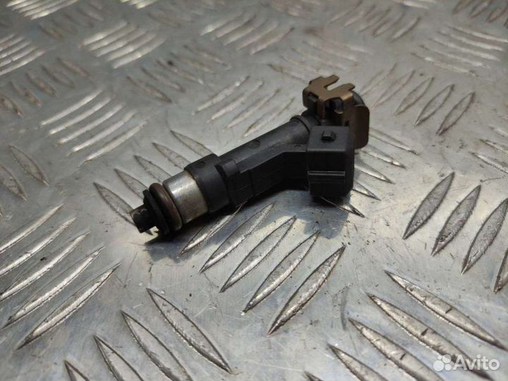 Форсунка Opel Meriva 1 минивен 1.4 2007