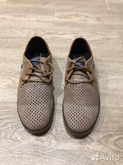 Мужская обувь