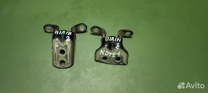 Дверные петли переднее левое Nissan Note E11 CR14
