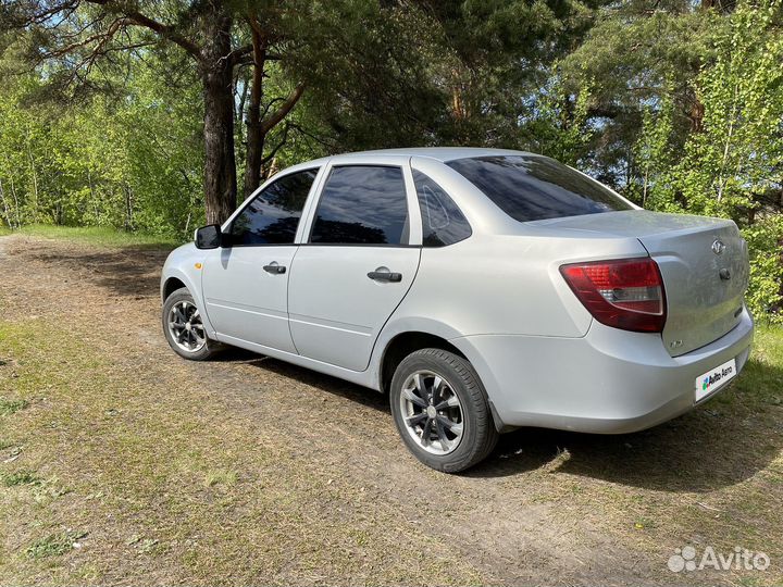 LADA Granta 1.6 МТ, 2012, 67 481 км
