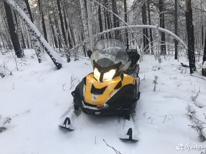 Продаю снегоход
