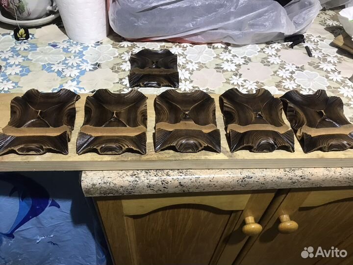 Подставка для телефона из дерева