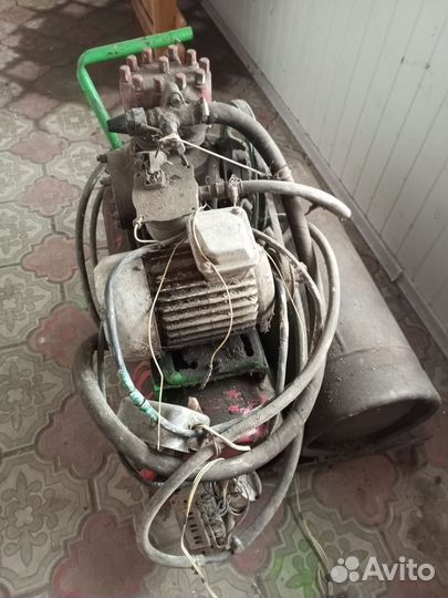 Компрессор воздушный 220в бу