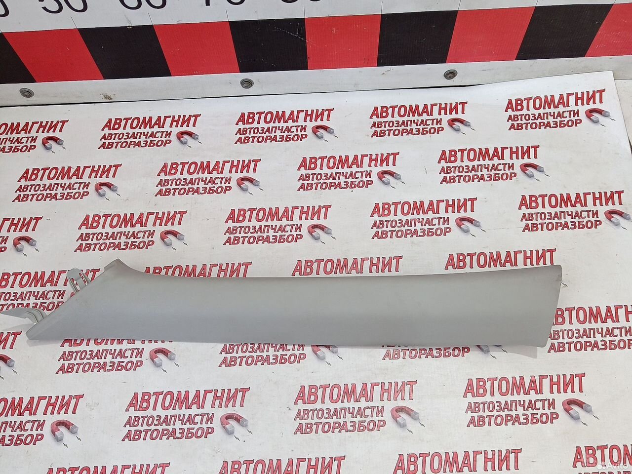 Обшивка стойки лобового стекла Хендай Соната 8 DN