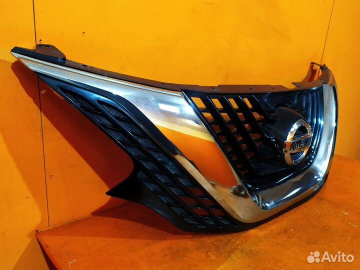 Решетка радиатора Nissan Murano Z52 2014-Нв