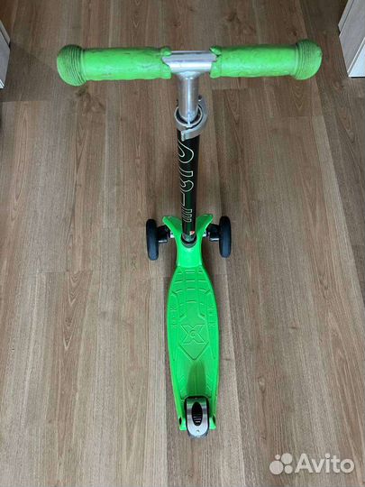 Самокат maxi micro