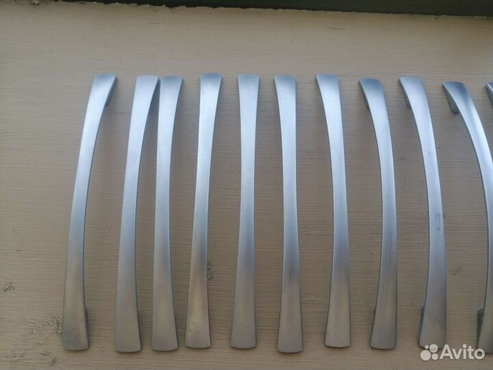 Мебельные ручки, металические