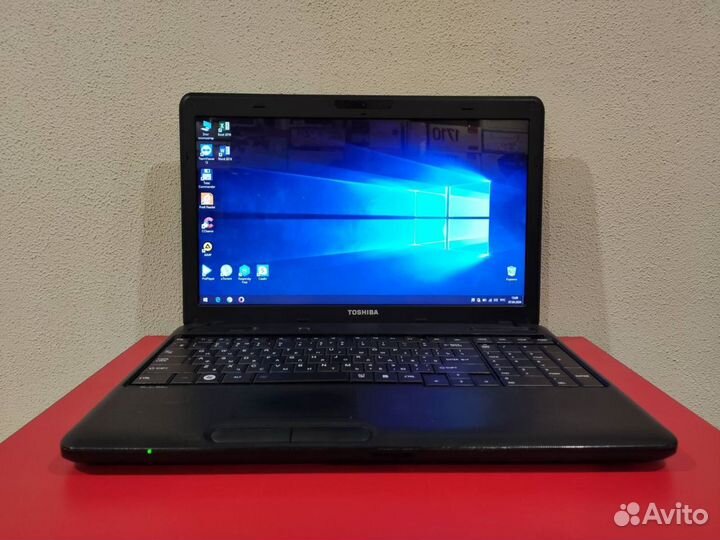 Ноутбук Toshiba Satellite C660 Intel Core i7