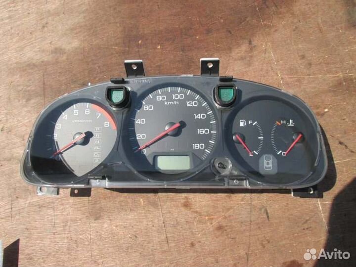 Щиток приборов Honda Torneo CF3 F18B 2000/9