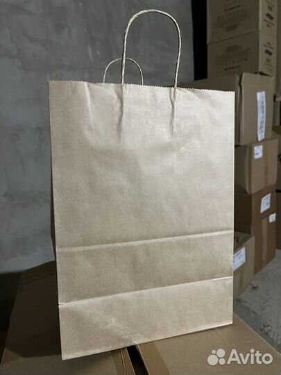Бумажный пакет крафт с кручеными ручками оптом