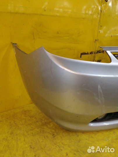 Бампер передний Toyota Prius NHW20