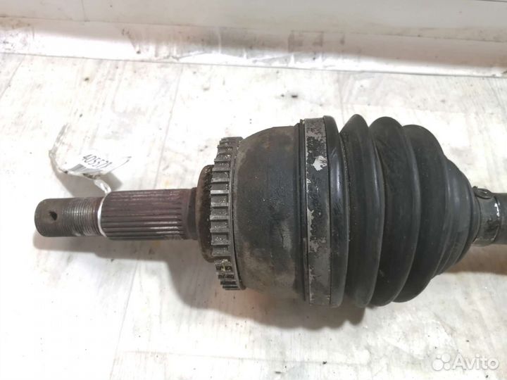 Привод правый передний nissan X-trail NT30 QR20DE