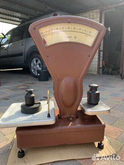 Весы торговые циферблатные с гирями СССР(1974)