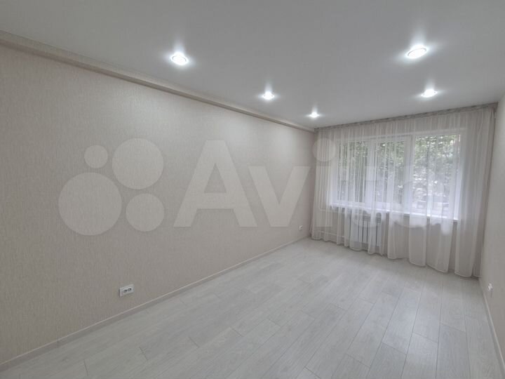 1-к. квартира, 30 м², 1/5 эт.