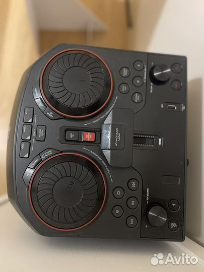 Музыкальный центр, Bluetooth колонка LG65