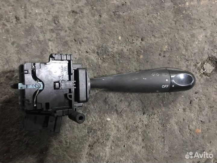 Подрулевой переключатель света Nissan Almera 1.5